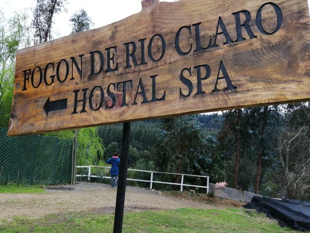 Готель El Fogon De Rio Claro Екстер'єр фото